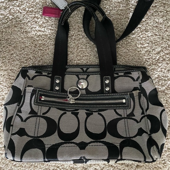 Coach bags - Picture 3 of 6